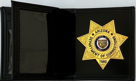 ARIZONA (AZ DOC) DEPARTMENT OF CORRECTIONS RECESSED BADGE WALLET HOLDS BADGE, ID, CASH & CREDIT CARDS.